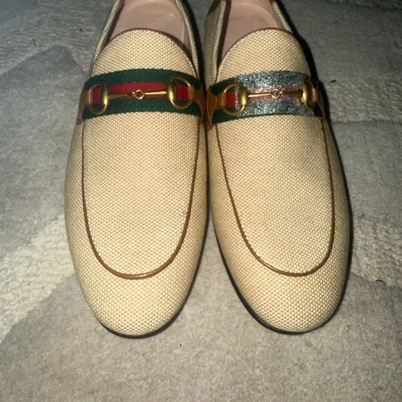 Gucci Tan and Brown Loafers with Green Accent - Picture 7 of 16